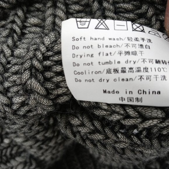 Ms Min Wool Cable Knit Cowl Neck Cropped Sweater - Picture 10 of 12